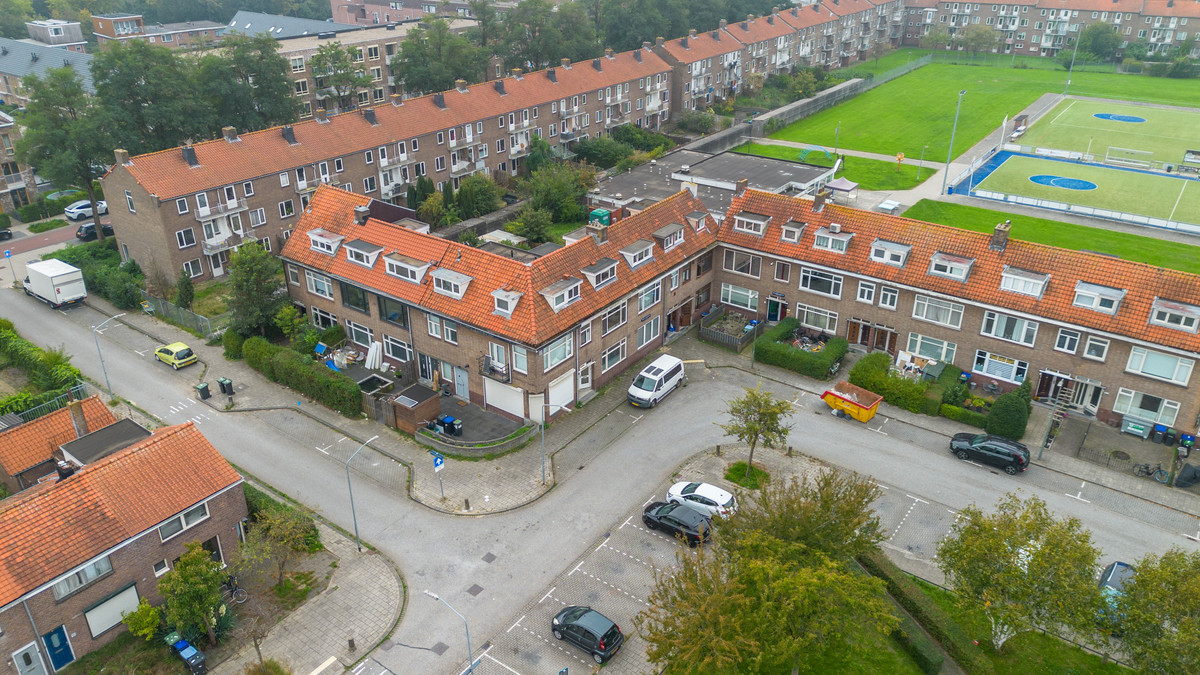 Appartement te koop: Vincent van Goghstraat 102, Dordrecht