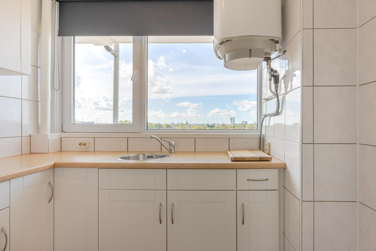 Appartement te koop: van Hogendorplaan 324, Vlaardingen