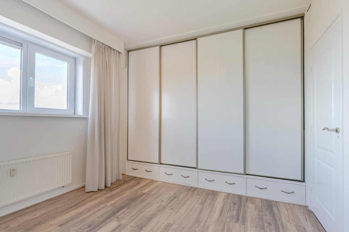 Appartement te koop: van Hogendorplaan 324, Vlaardingen