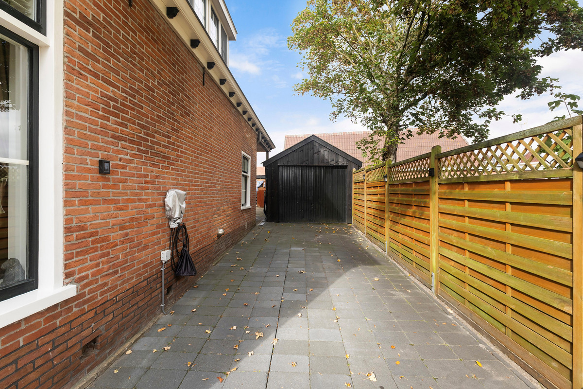 Vrijstaande woning te koop: Hôfsleane 4, Berltsum