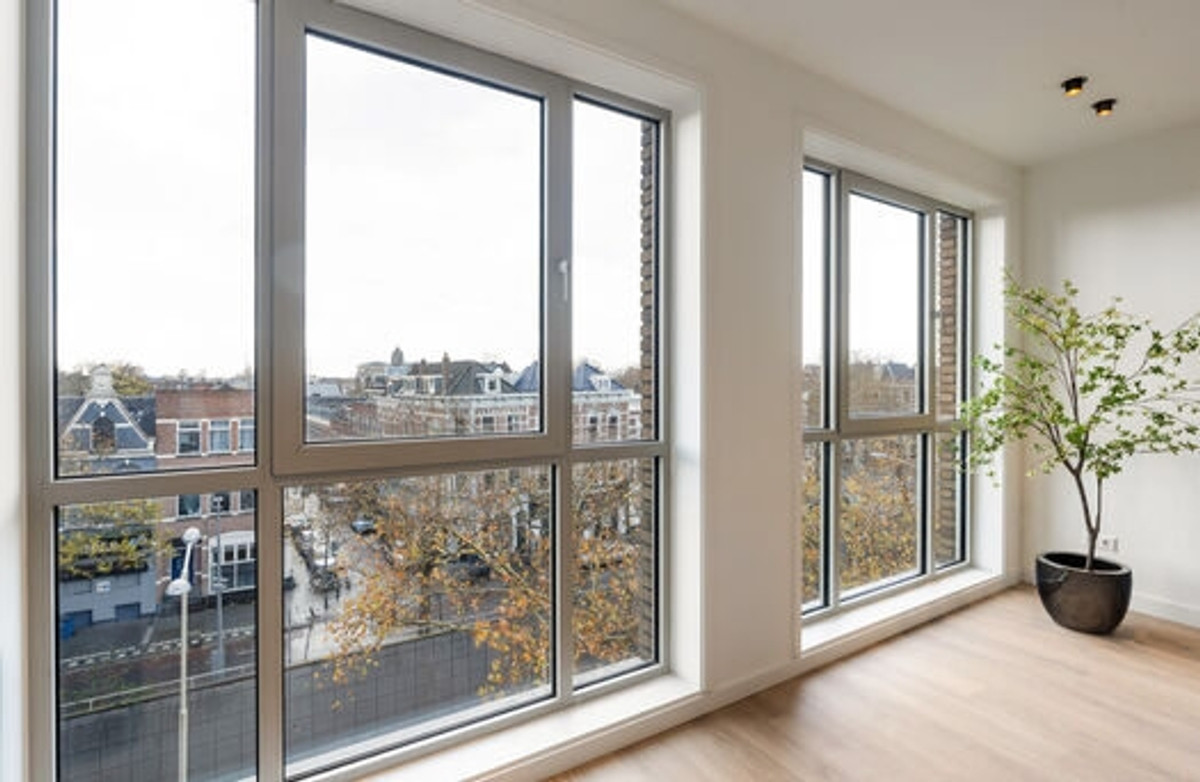 Appartement te huur: 's-Gravendijkwal 122H, Rotterdam