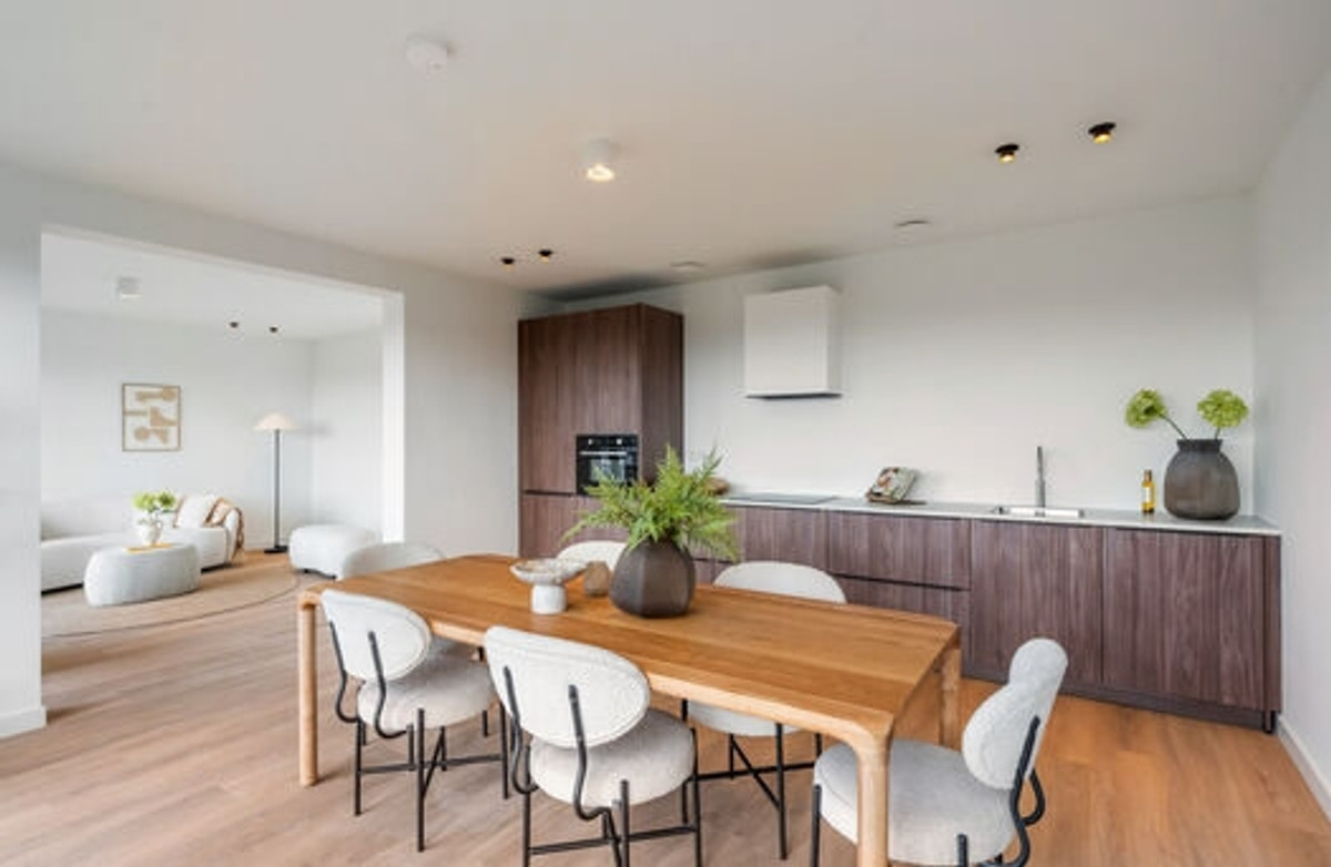 Appartement te huur: 's-Gravendijkwal 122H, Rotterdam