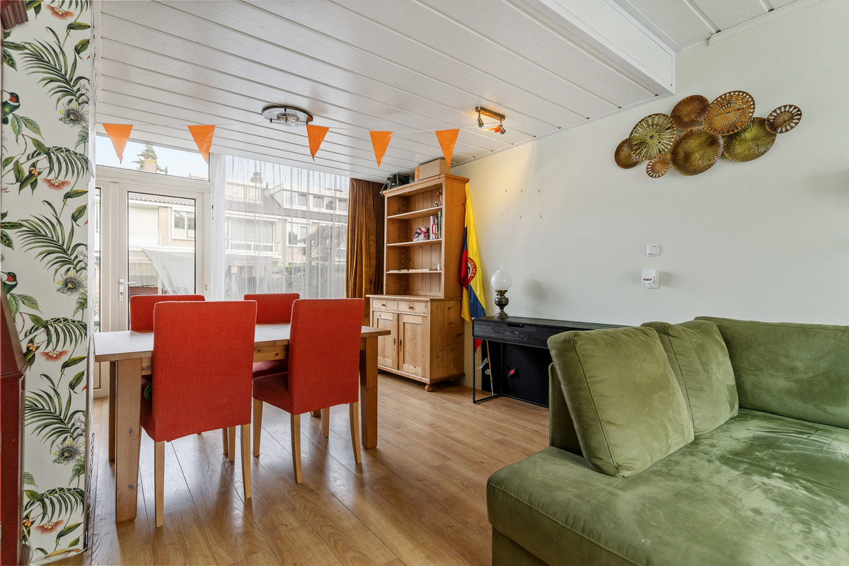 Hoekwoning te koop: Narcisstraat 23, Zwijndrecht