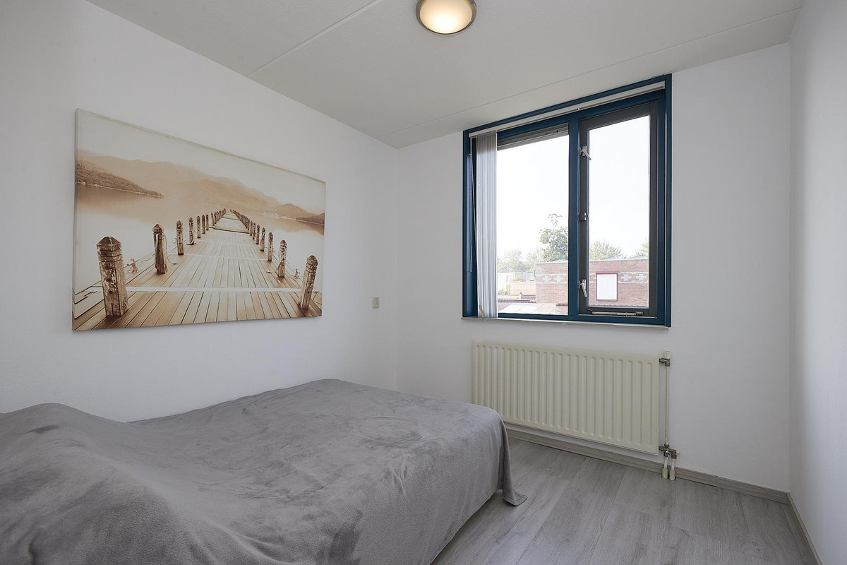 Twee-onder-één-kap te koop: Laan van Othene 33, Terneuzen