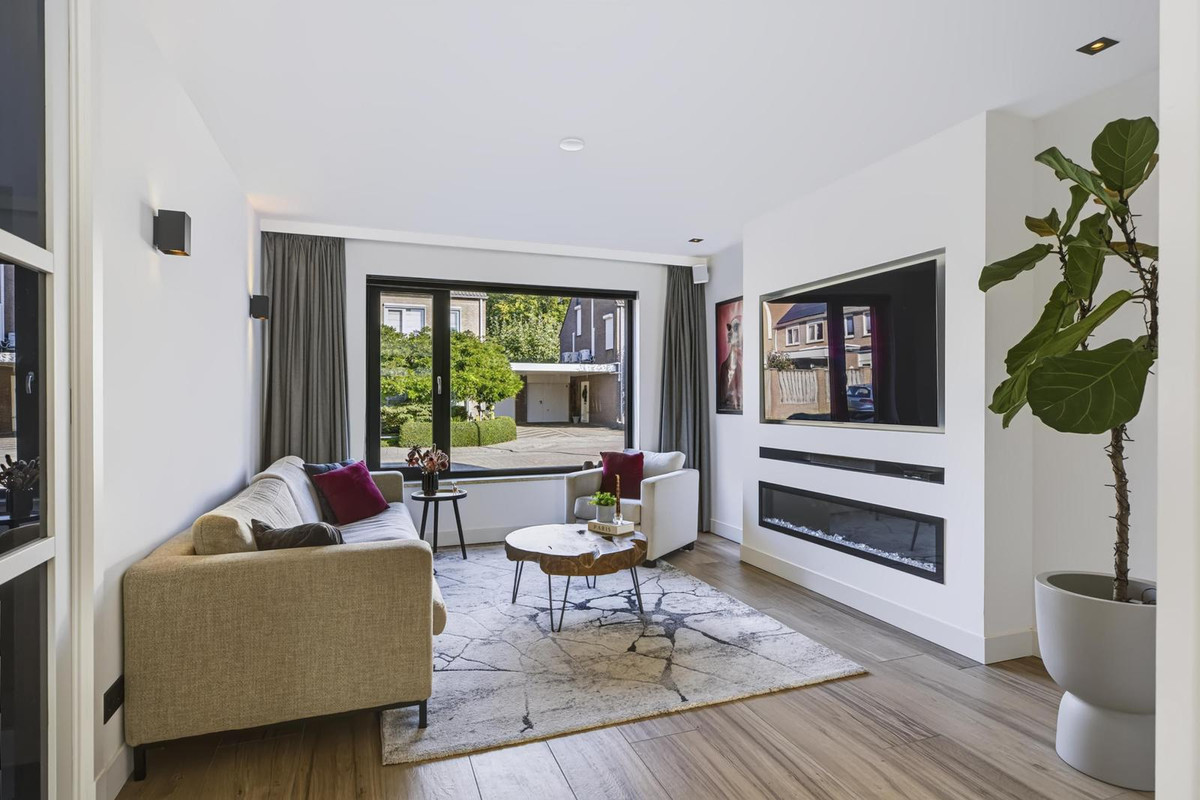 Tussenwoning te koop: Koekelberg 12, Veldhoven