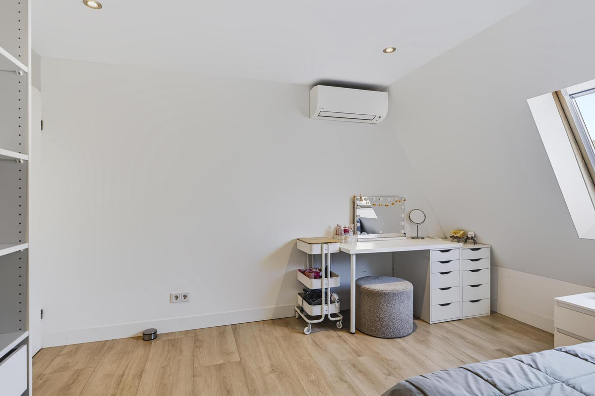 Tussenwoning te koop: Koekelberg 12, Veldhoven
