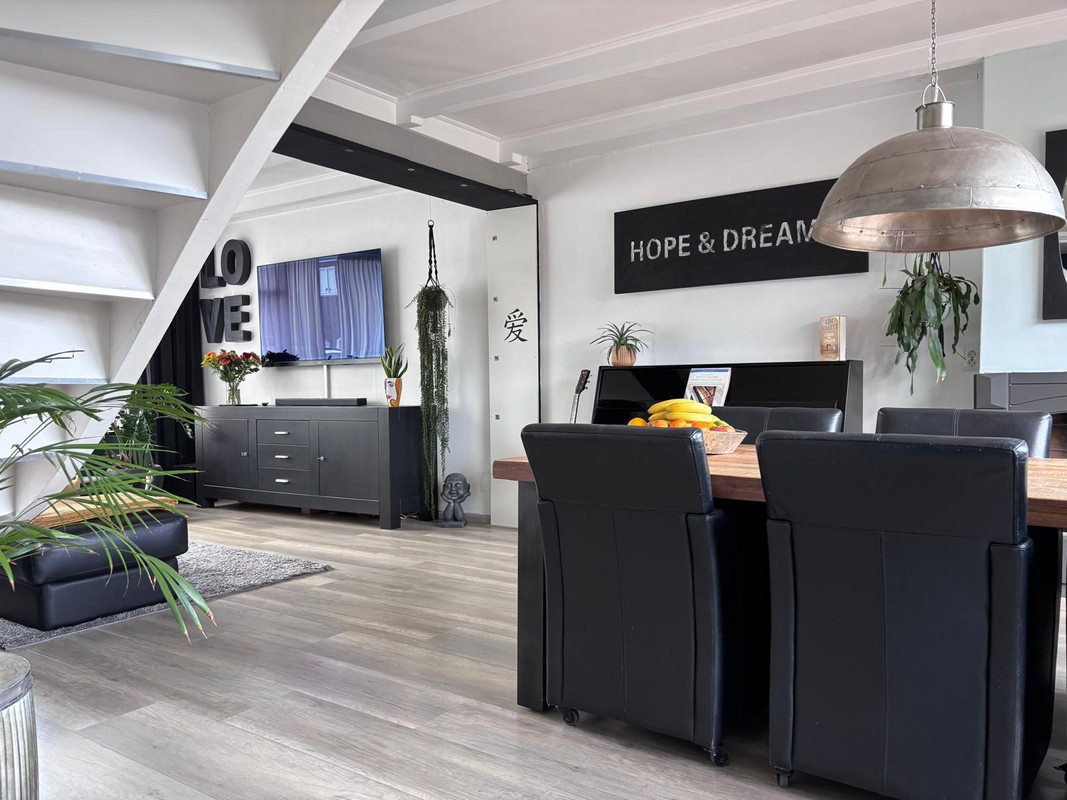 Hoekwoning te koop: Oudestad 10, Oostburg