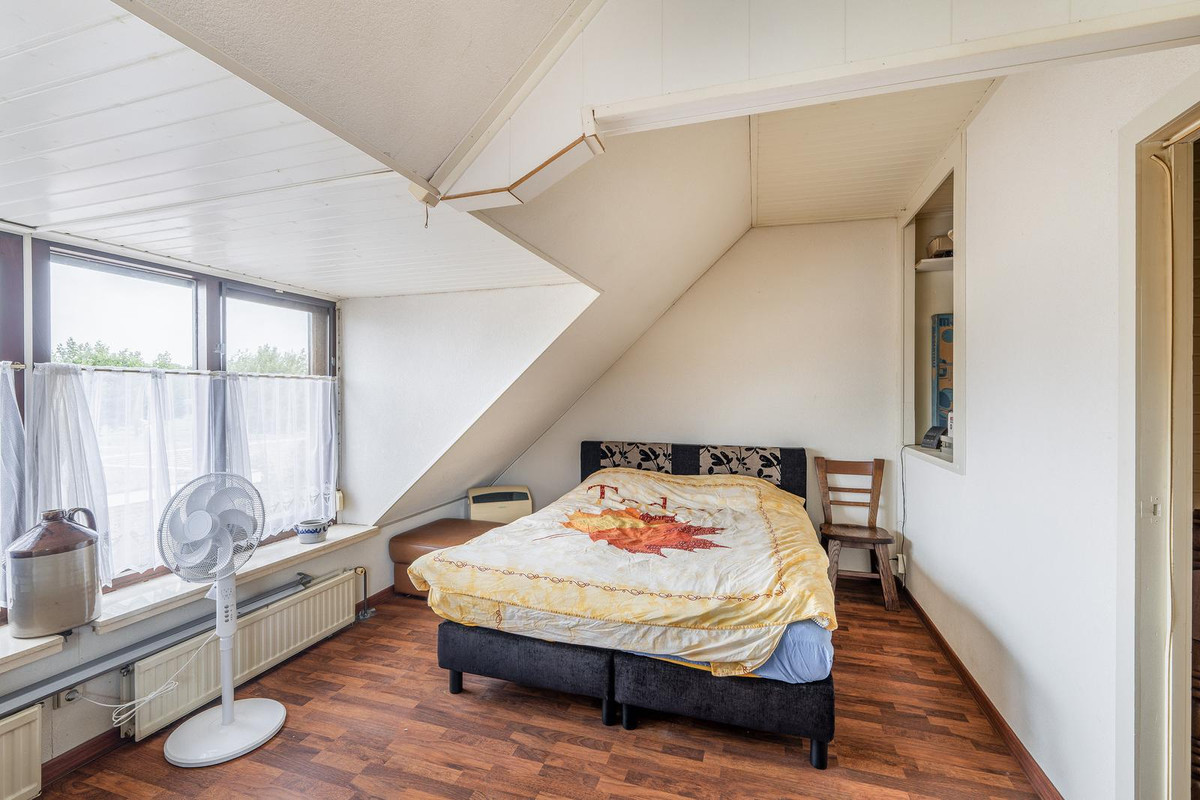 Twee-onder-één-kap te koop: Hogeweg 7, Poortvliet