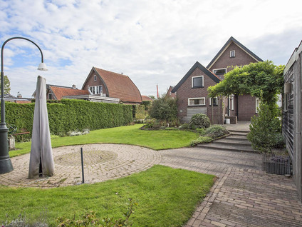 Witmoesdijk 11