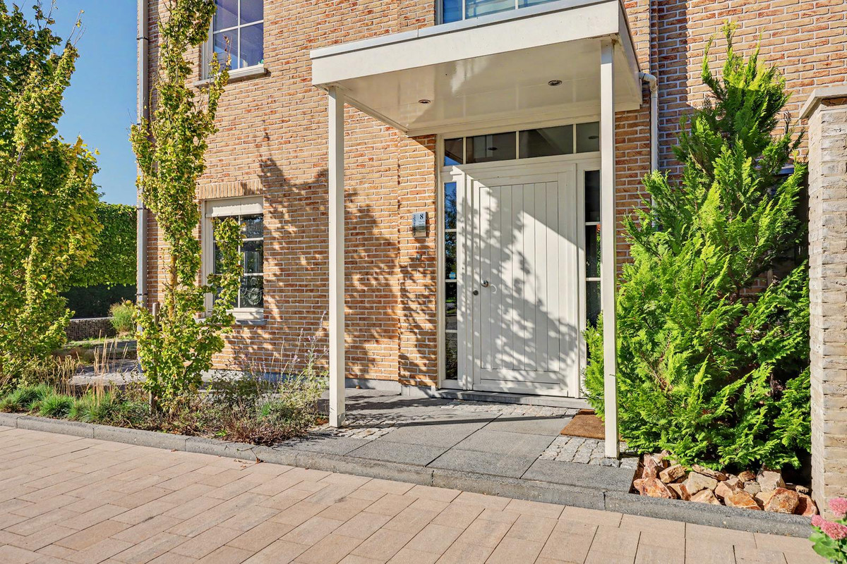 Vrijstaande woning te koop: Blauwhoefseweg 8, Kruiningen