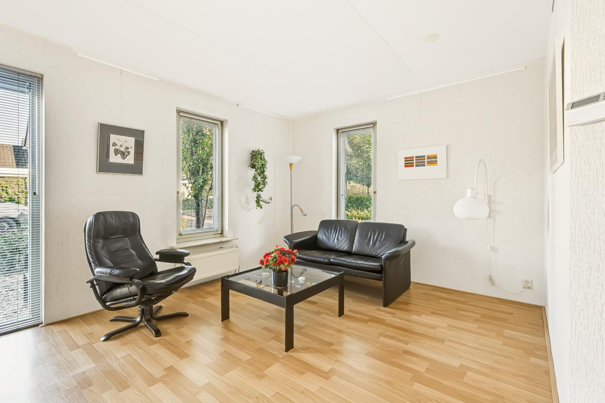 Vrijstaande woning te koop: Leeuwerikstraat 1, Lichtenvoorde