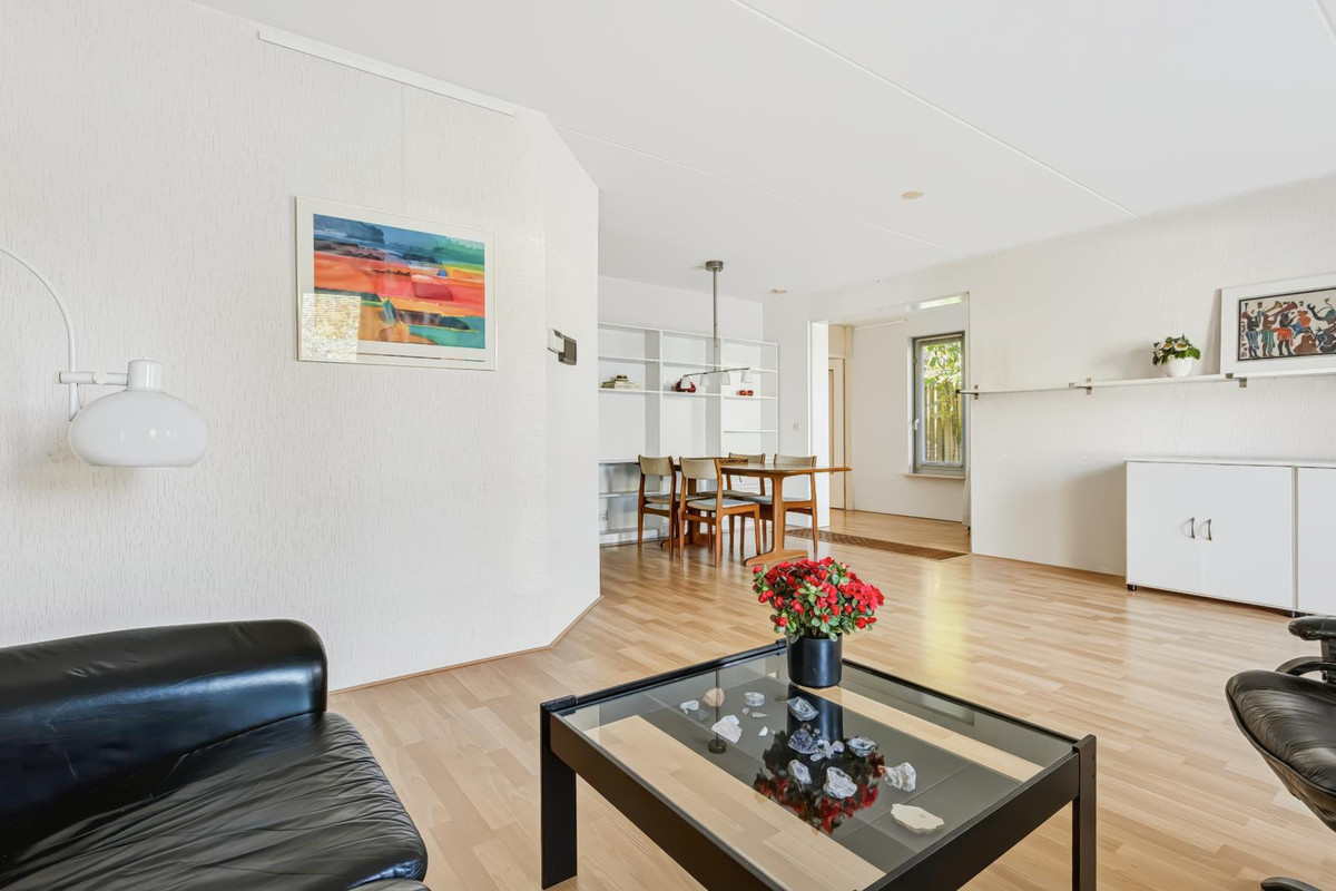 Vrijstaande woning te koop: Leeuwerikstraat 1, Lichtenvoorde