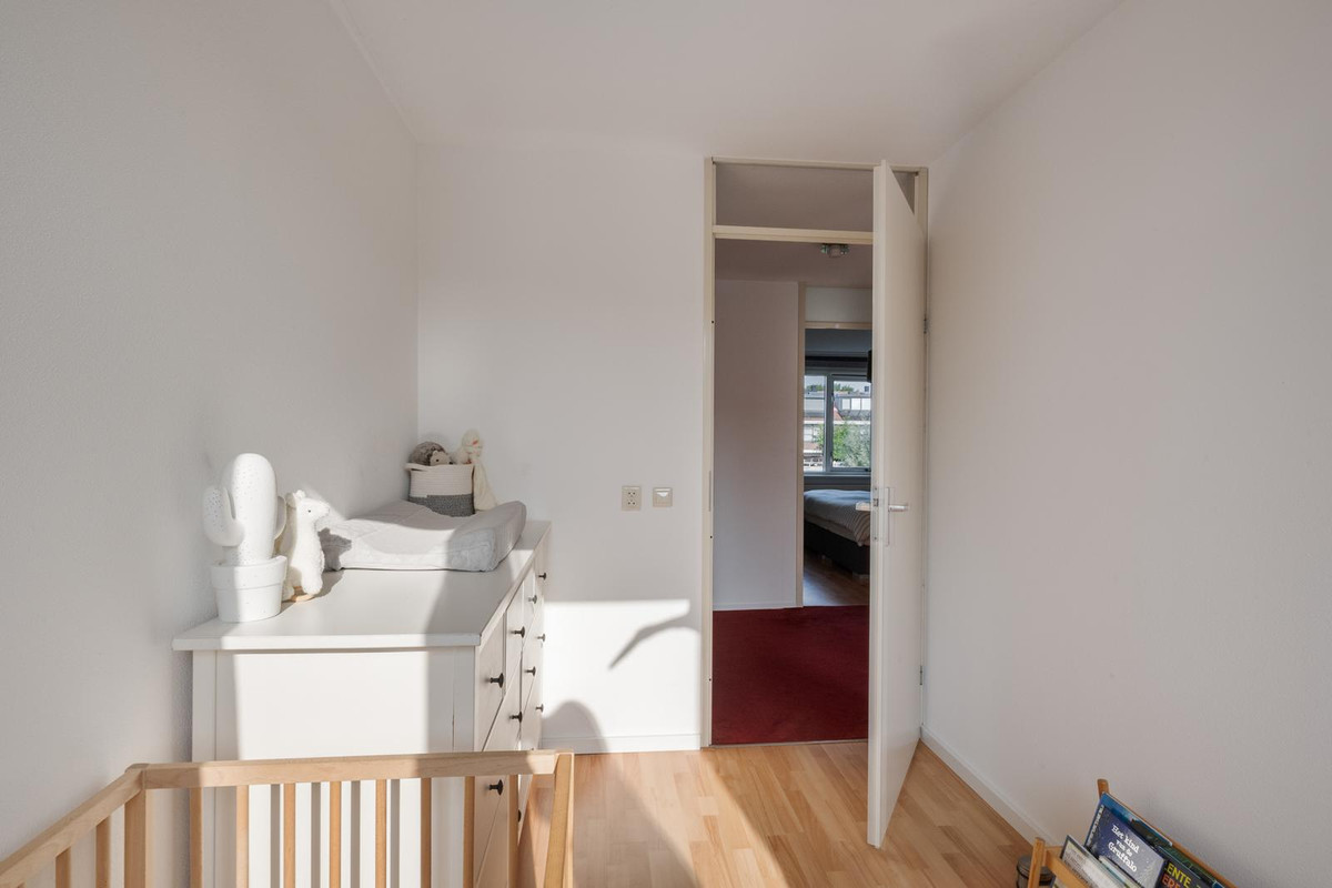 Tussenwoning te koop: van Swietenstraat 3, Kudelstaart