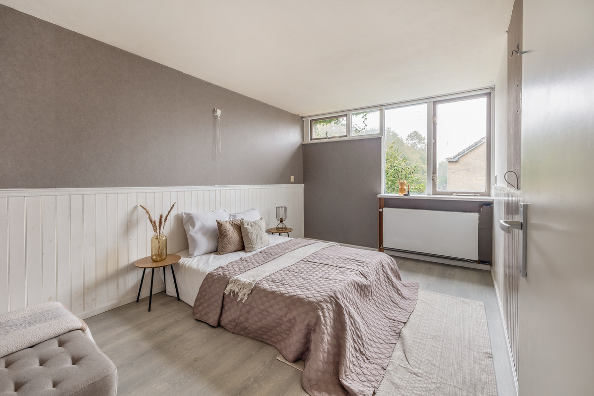 Hoekwoning te koop: Kreek 108, Lelystad