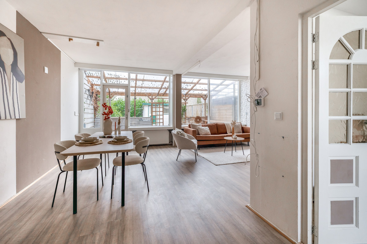 Hoekwoning te koop: Kreek 108, Lelystad
