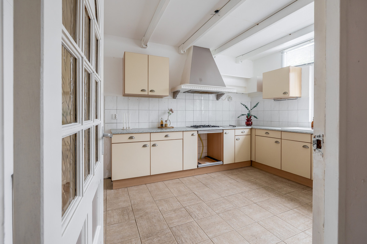 Hoekwoning te koop: Kreek 108, Lelystad