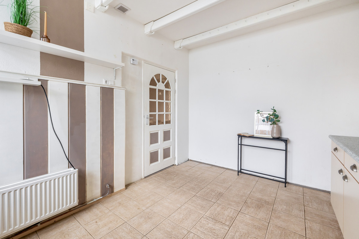 Hoekwoning te koop: Kreek 108, Lelystad