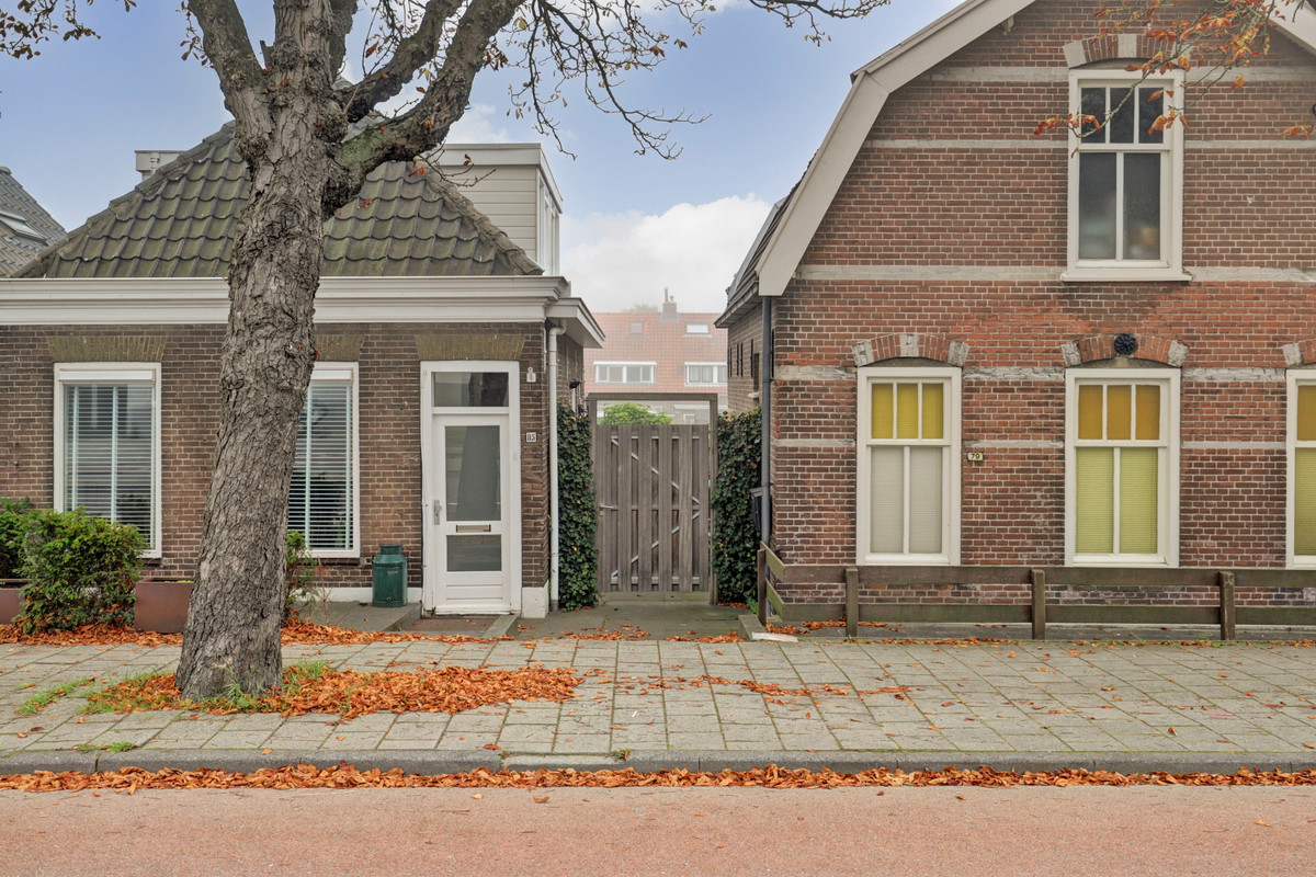 Tussenwoning te koop: Stationsweg 83, Sliedrecht