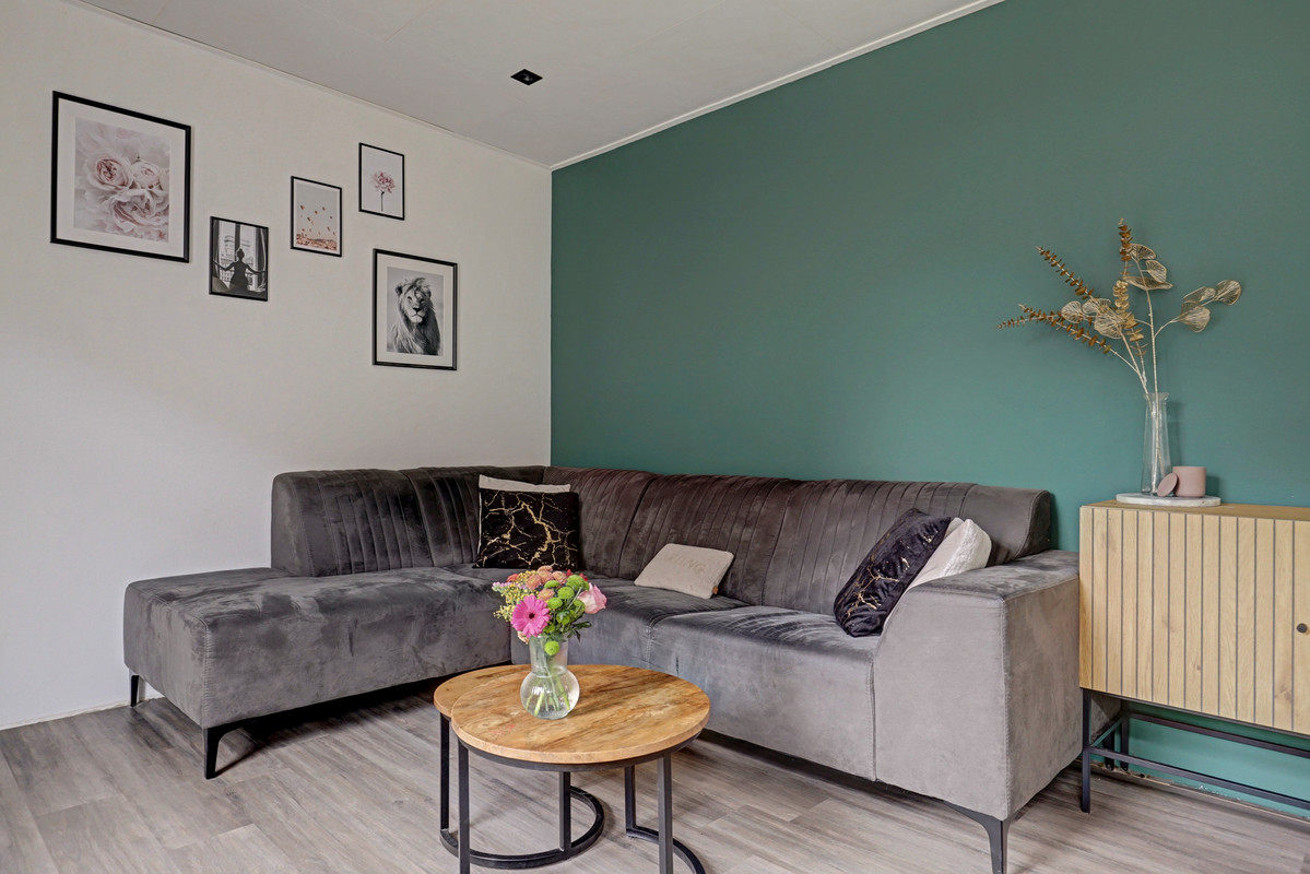 Tussenwoning te koop: Stationsweg 83, Sliedrecht