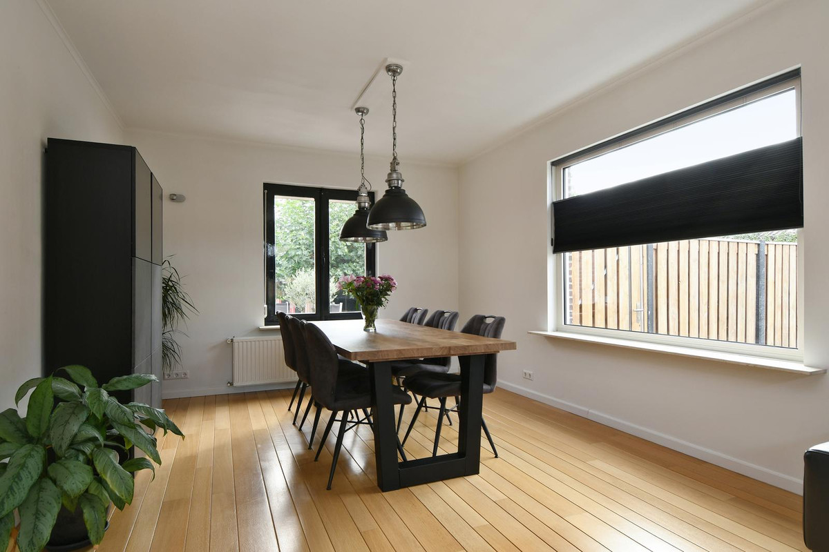 Twee-onder-één-kap te koop: Schoolstraat 38, Herten