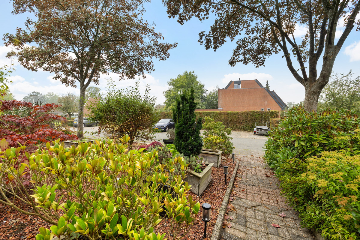 Tussenwoning te koop: De Vang 27, Buitenpost