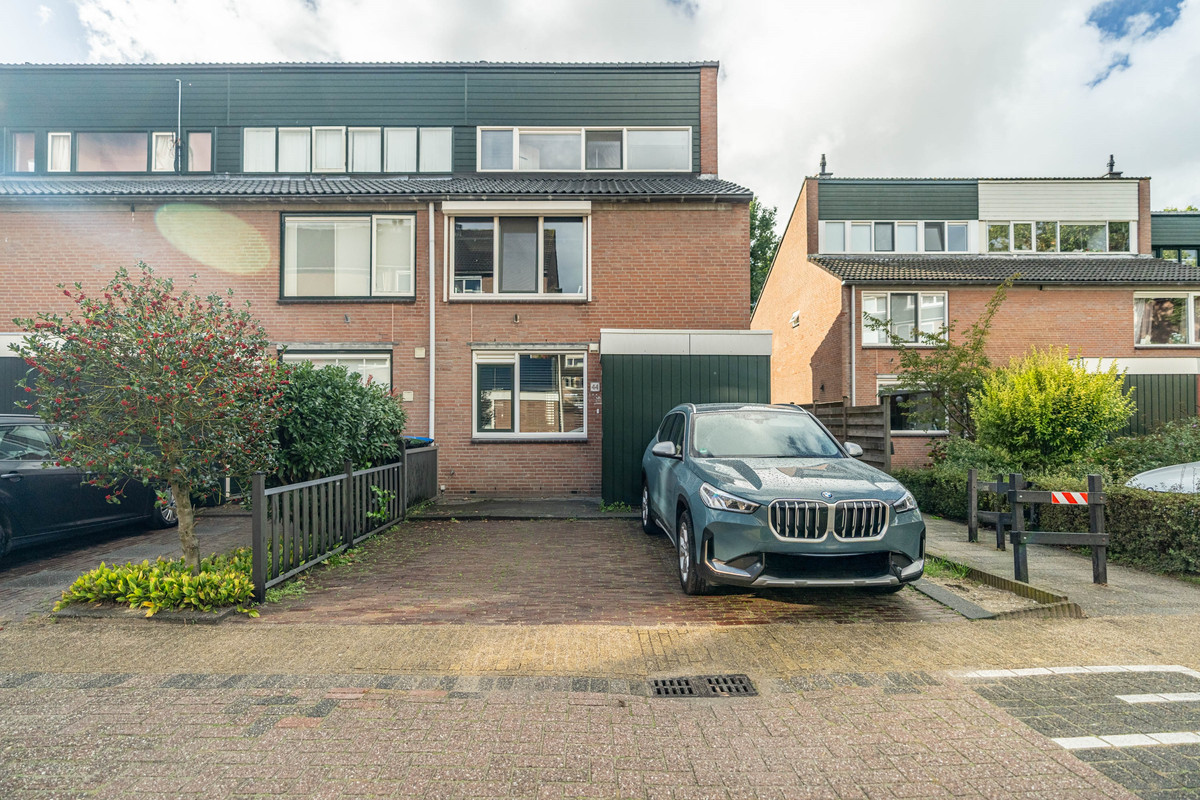 Hoekwoning te koop: Zwaan 44, Zoeterwoude