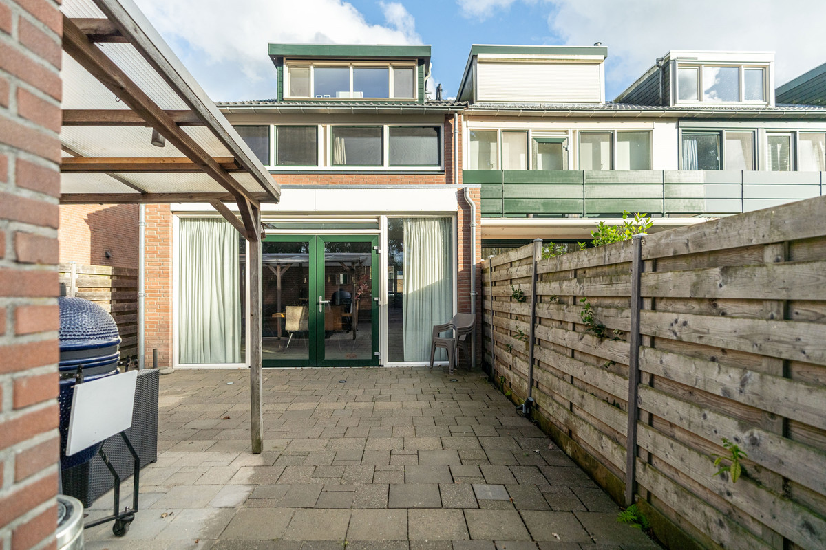 Hoekwoning te koop: Zwaan 44, Zoeterwoude