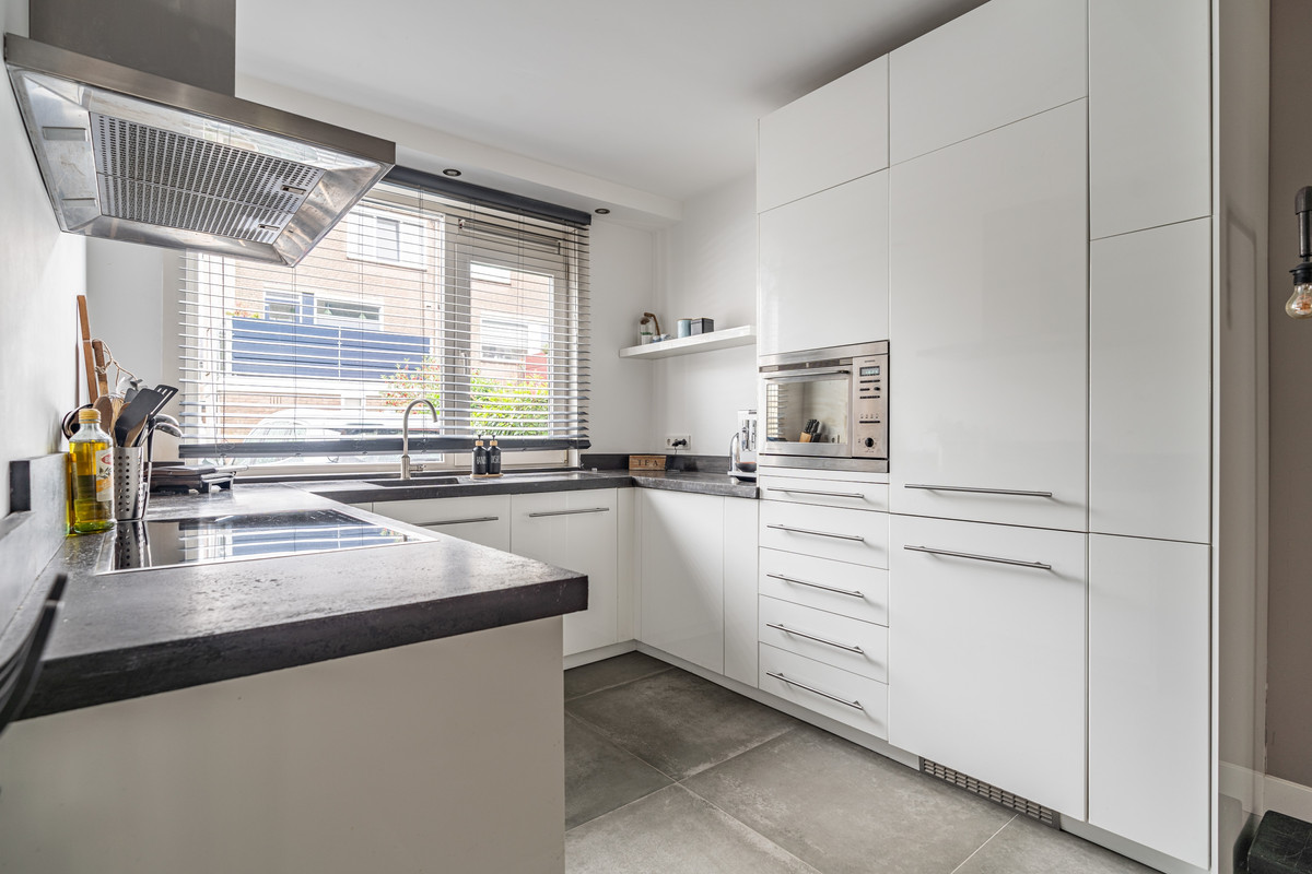 Hoekwoning te koop: Zwaan 44, Zoeterwoude