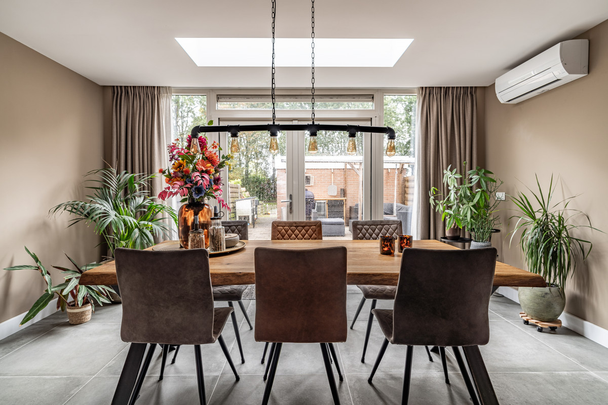 Hoekwoning te koop: Zwaan 44, Zoeterwoude