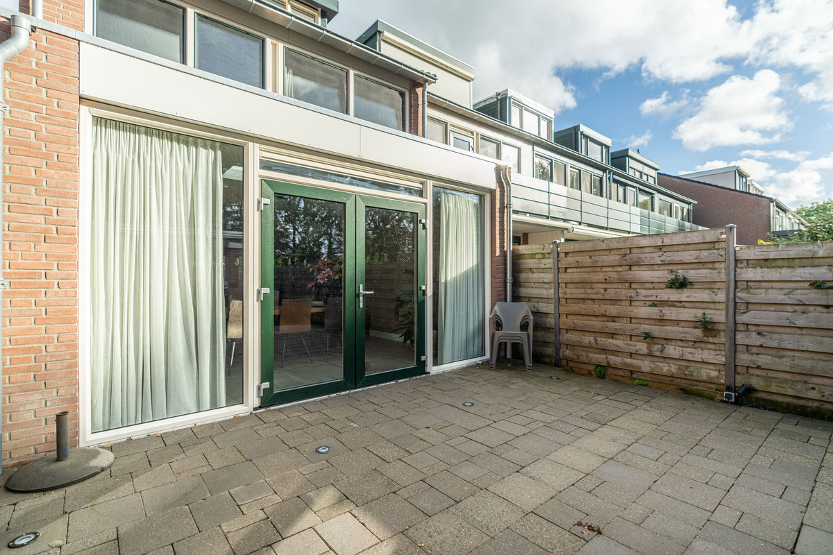 Hoekwoning te koop: Zwaan 44, Zoeterwoude