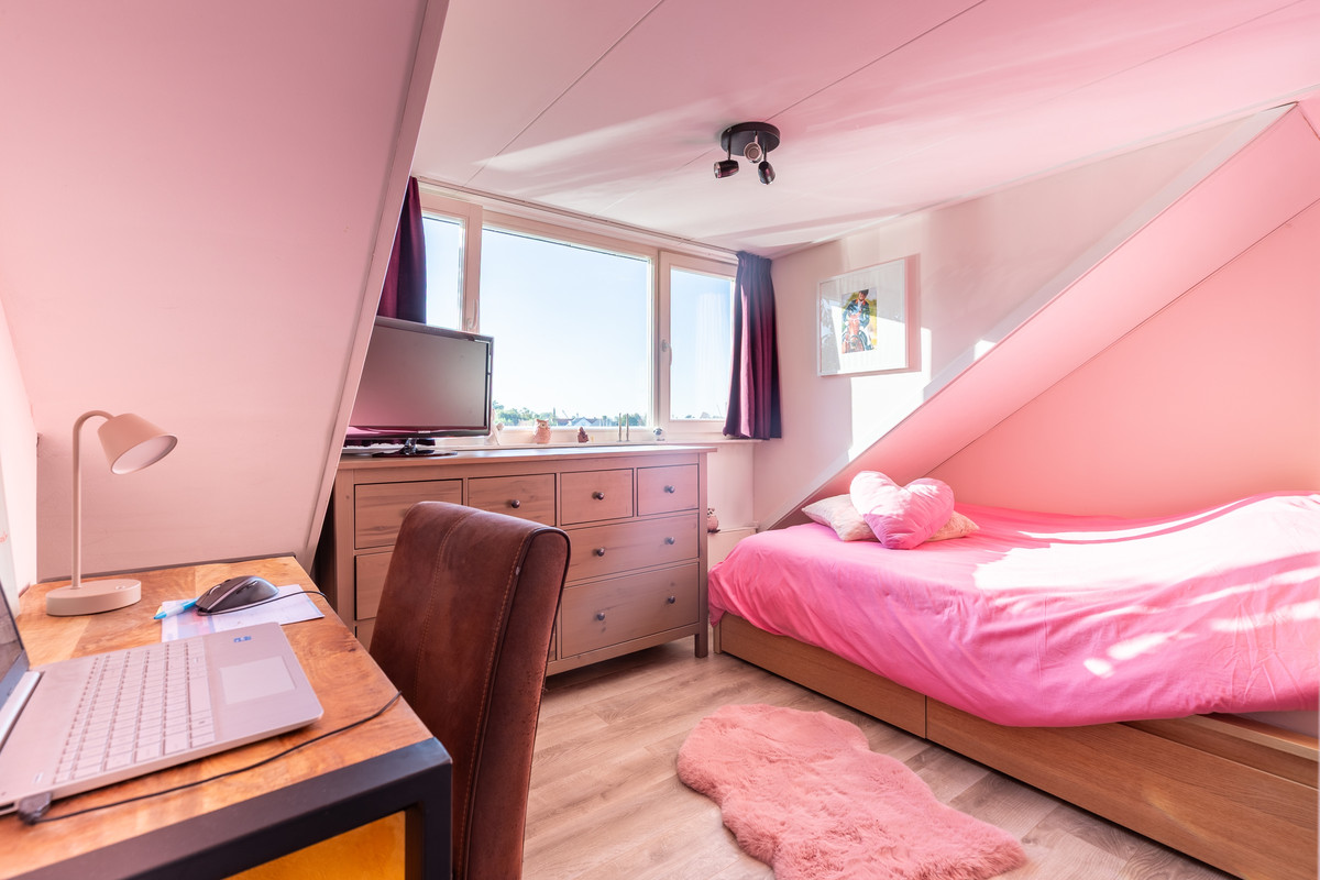 Twee-onder-één-kap te koop: Huigsloterdijk 12, Weteringbrug