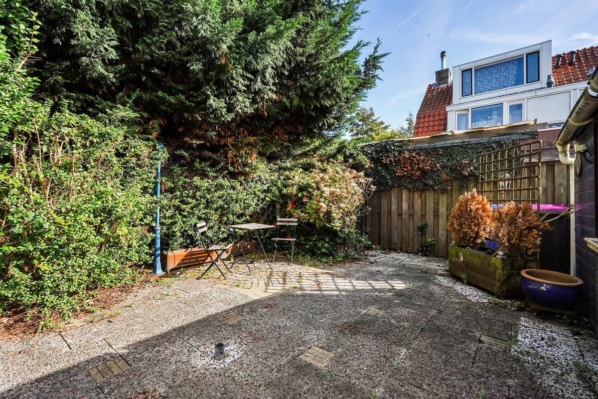 Appartement te koop: Kloosterkade 240, Delft