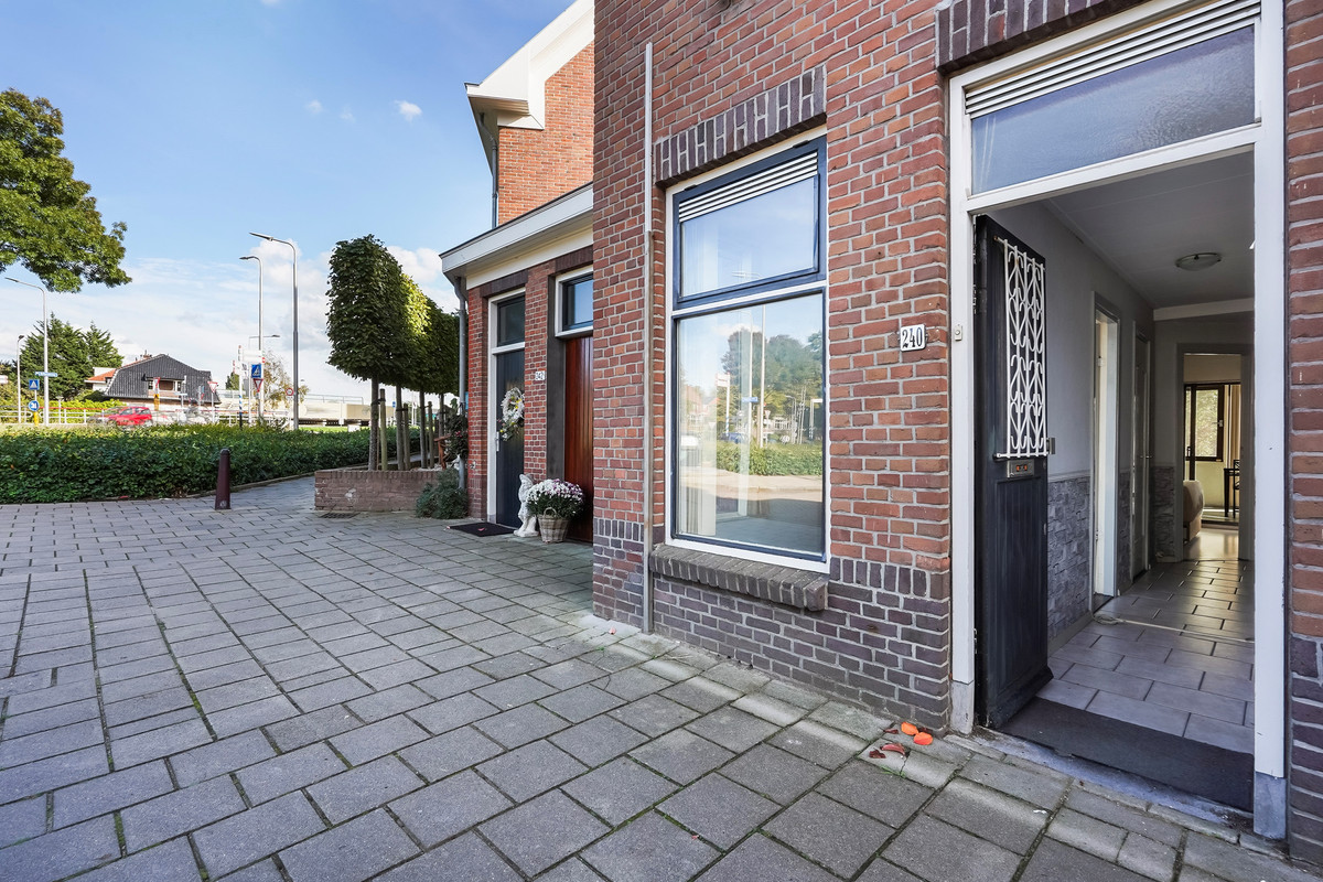 Appartement te koop: Kloosterkade 240, Delft