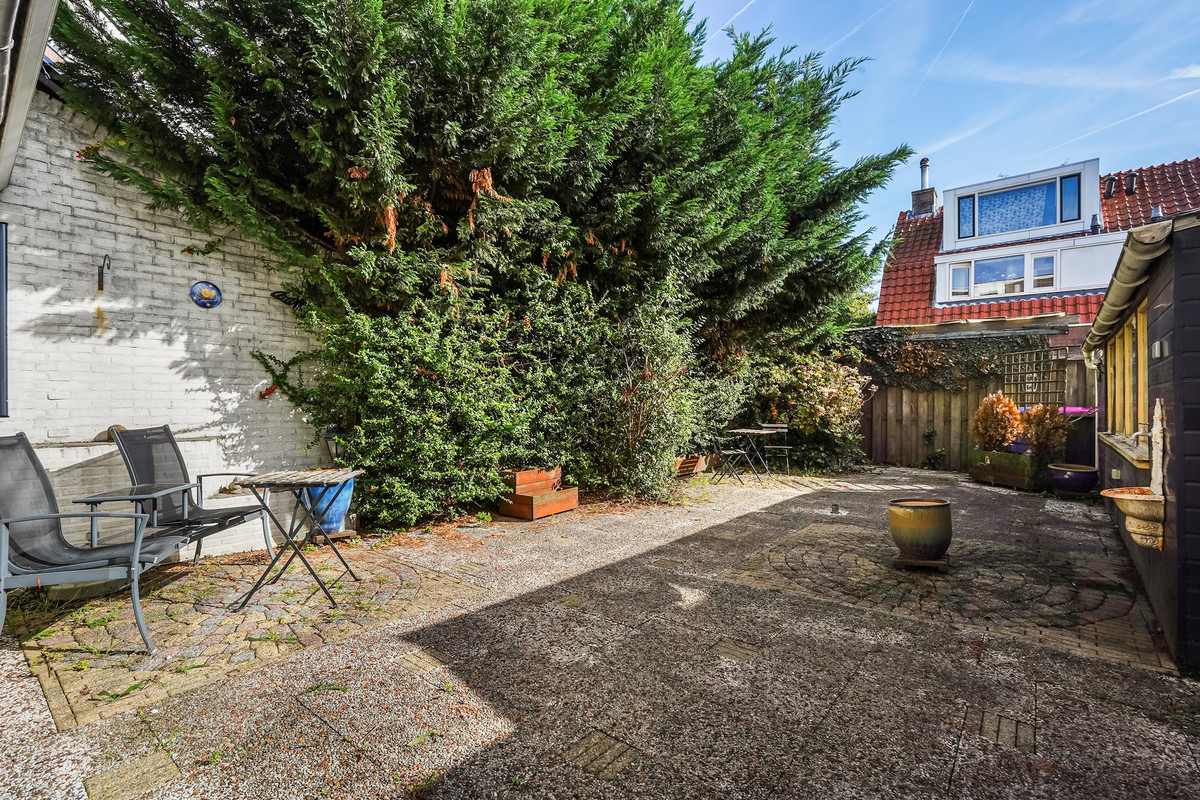 Appartement te koop: Kloosterkade 240, Delft