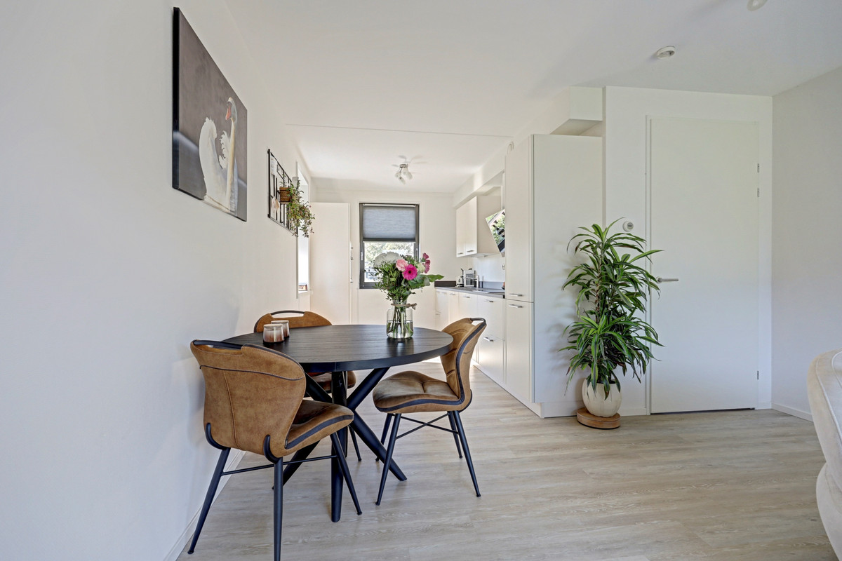 Twee-onder-één-kap te koop: Uraan 48, Zeewolde