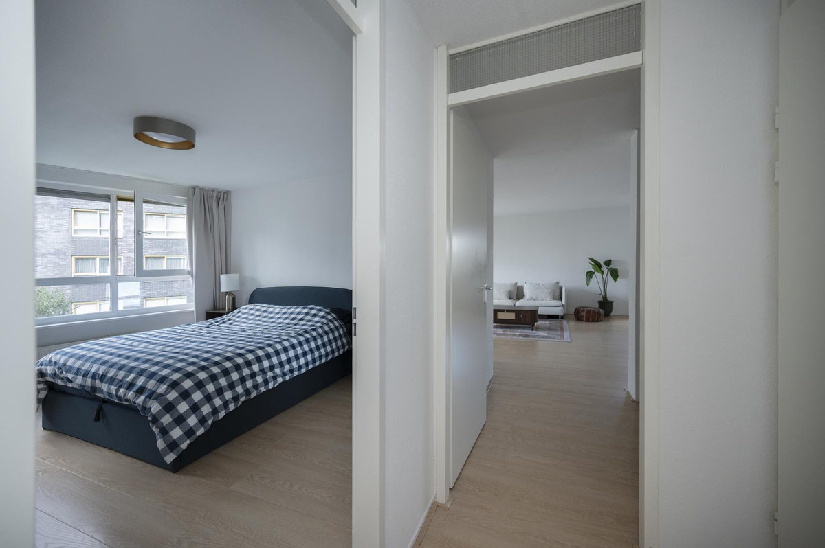 Appartement te koop: Marga Klompéhof 71, Almere