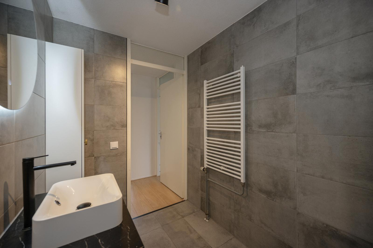 Appartement te koop: Marga Klompéhof 71, Almere