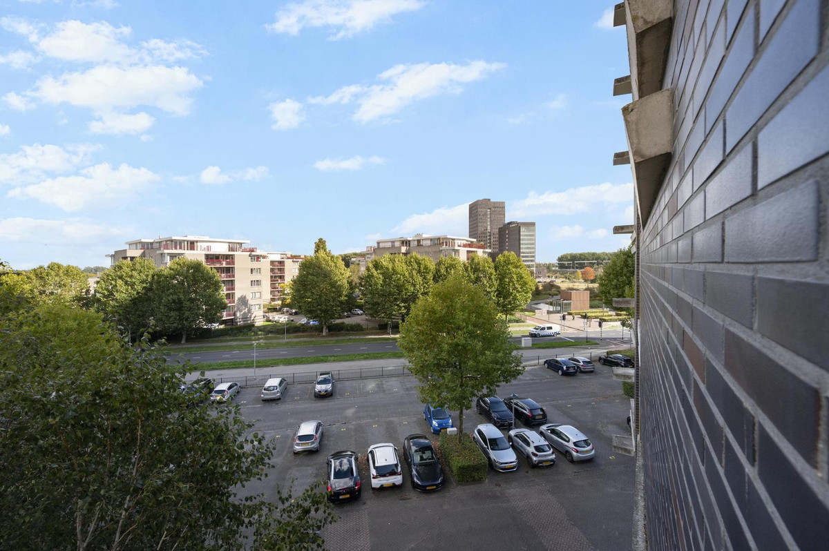 Appartement te koop: Marga Klompéhof 71, Almere
