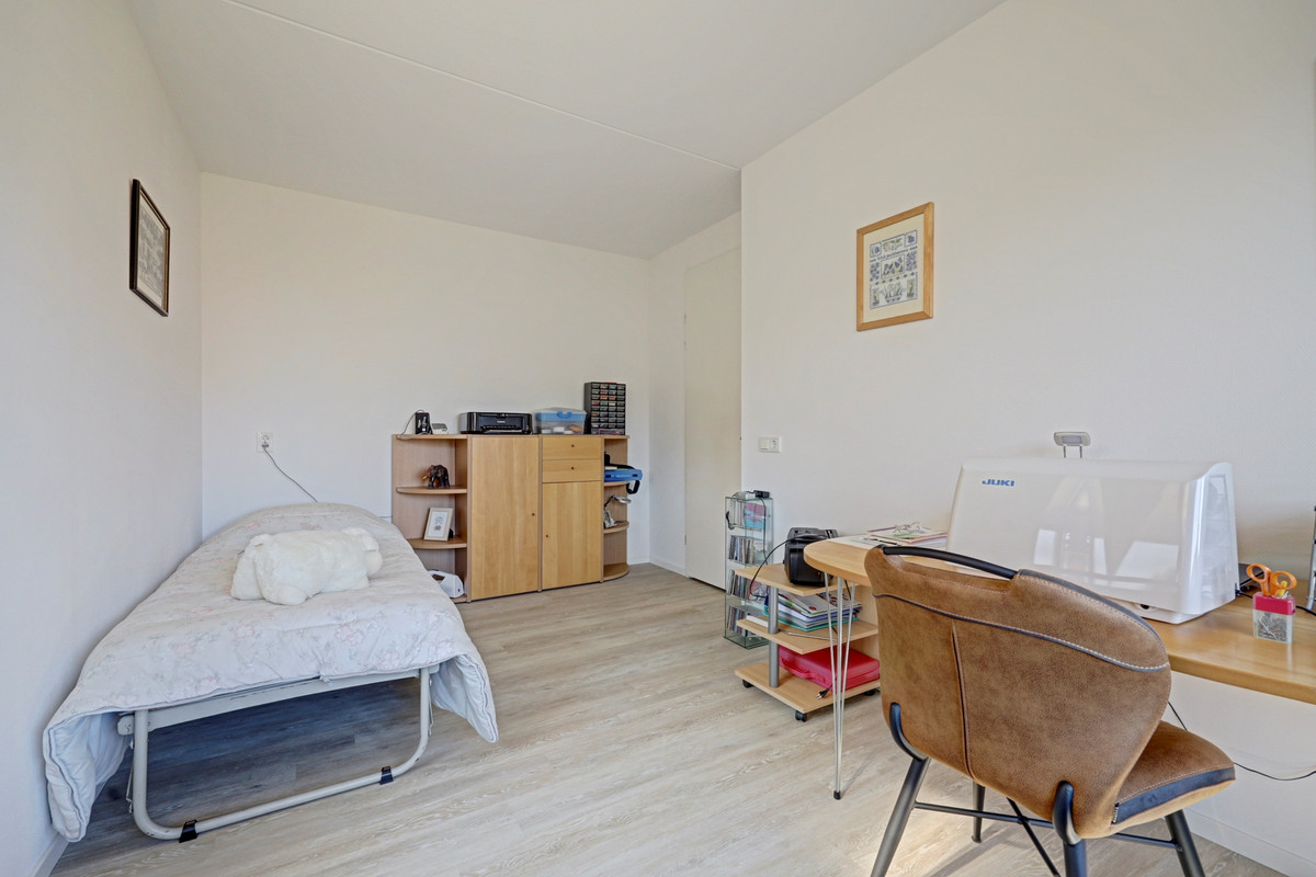 Twee-onder-één-kap te koop: Uraan 48, Zeewolde