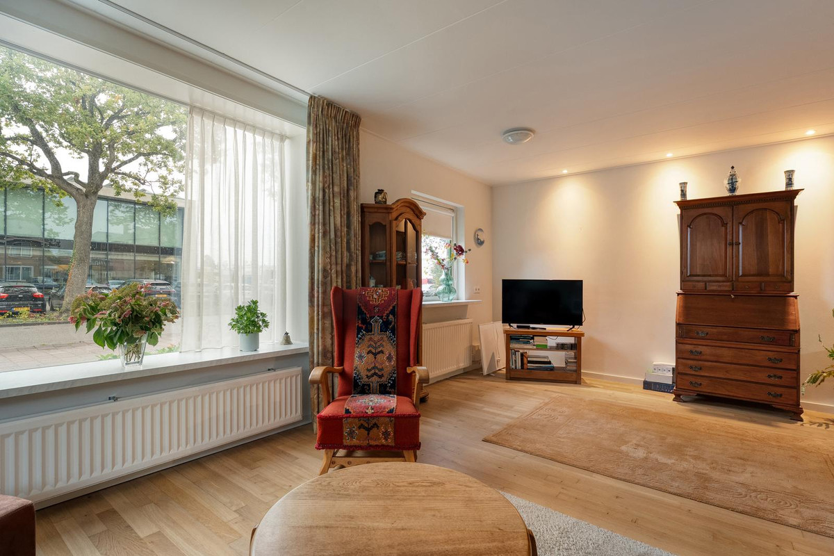 Tussenwoning te koop: Voltastraat 11, Hoogeveen