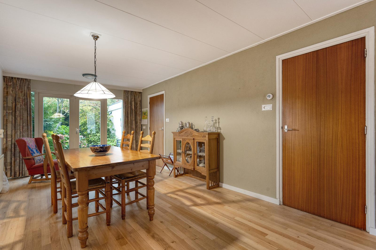 Tussenwoning te koop: Voltastraat 11, Hoogeveen
