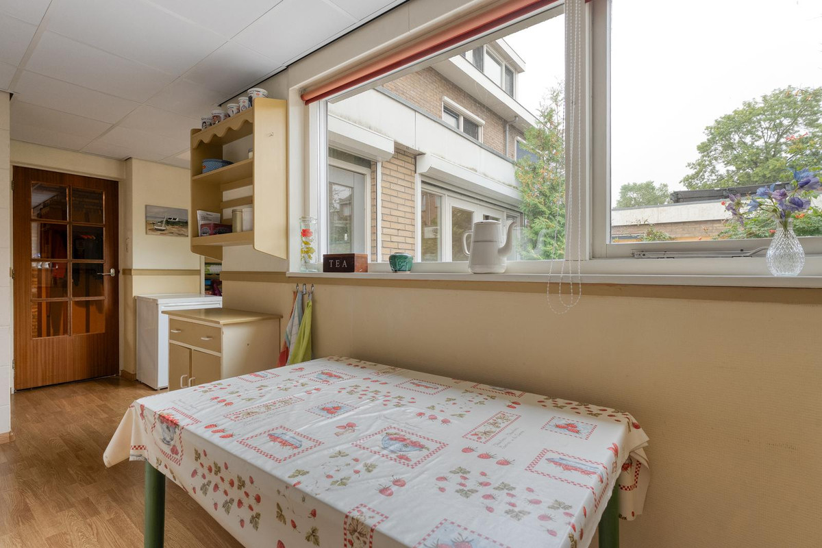 Tussenwoning te koop: Voltastraat 11, Hoogeveen