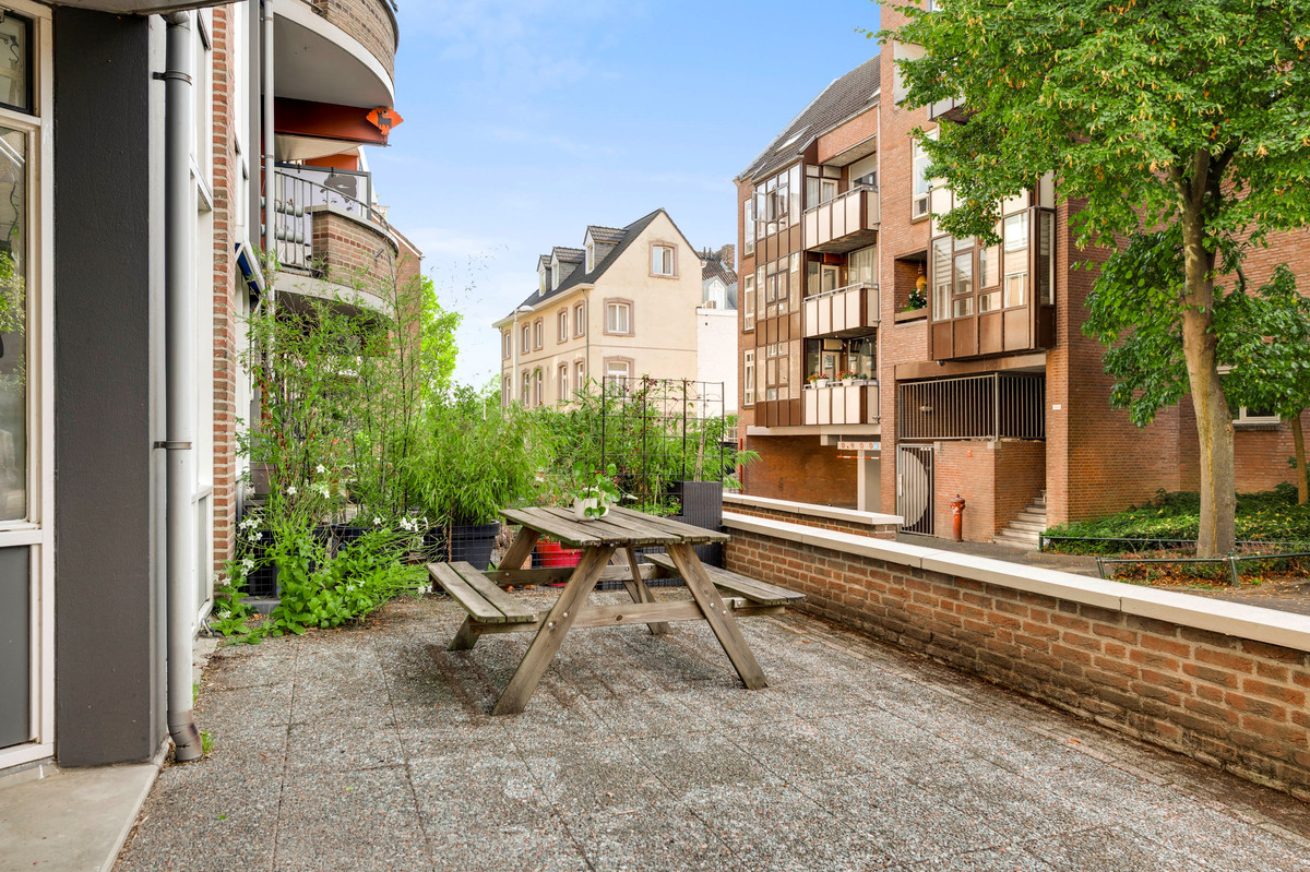 Appartement te koop: Maastrichter Grachtstraat 22A, Maastricht