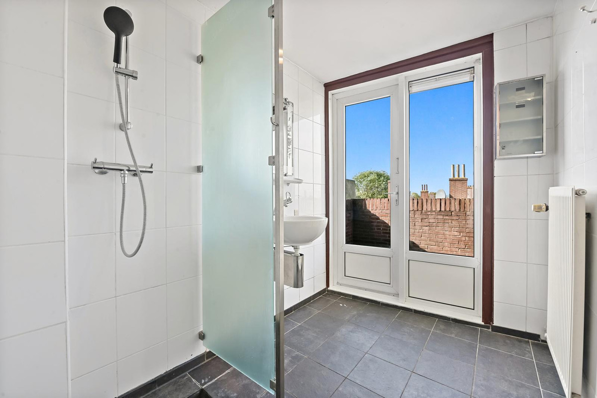 Appartement te koop: Mijnsherenlaan 225D, Rotterdam
