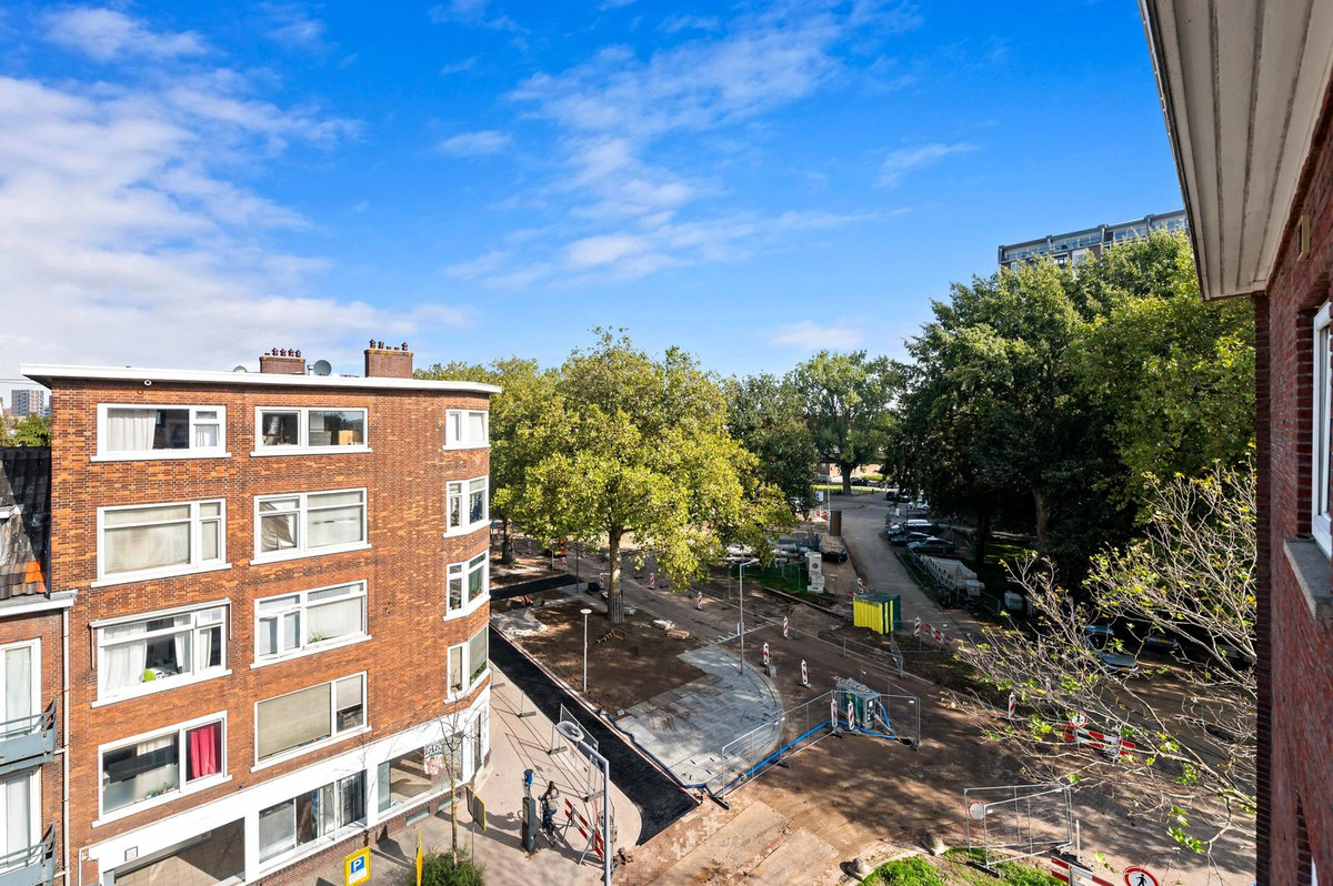Appartement te koop: Mijnsherenlaan 225D, Rotterdam