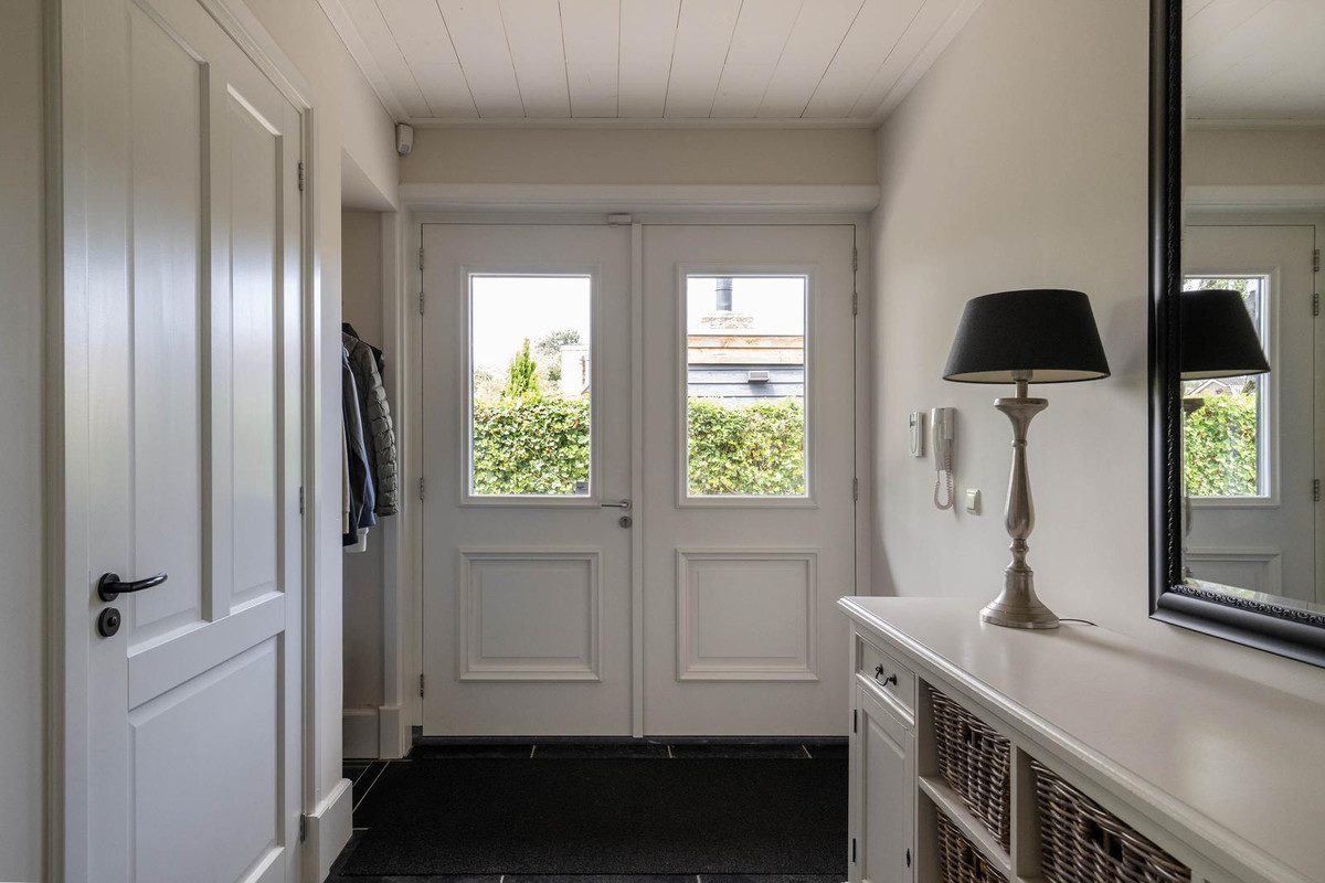 Vrijstaande woning te koop: Nassaustraat 7, Barendrecht