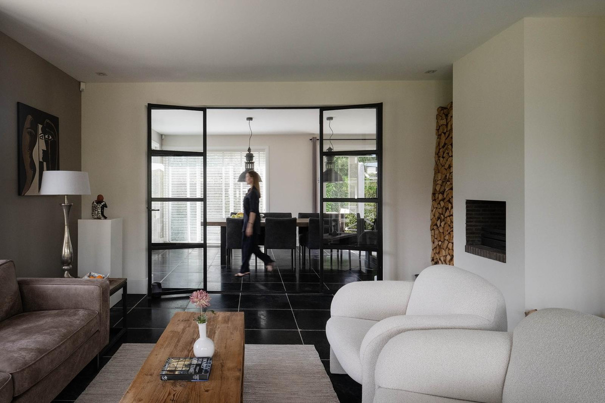 Vrijstaande woning te koop: Nassaustraat 7, Barendrecht