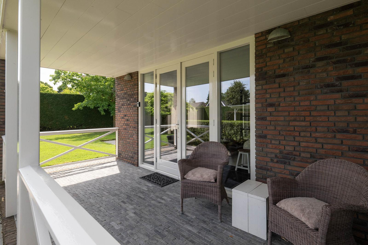Vrijstaande woning te koop: Nassaustraat 7, Barendrecht