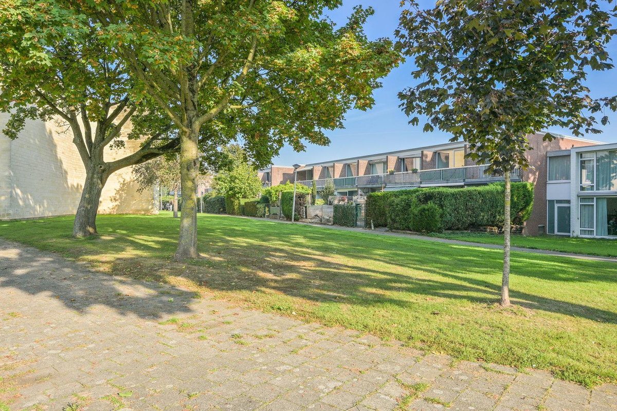 Appartement te koop: Dokter van Kleefstraat 28C, Maastricht