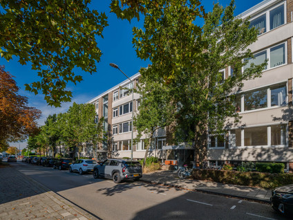 Adelbert van Scharnlaan E 9